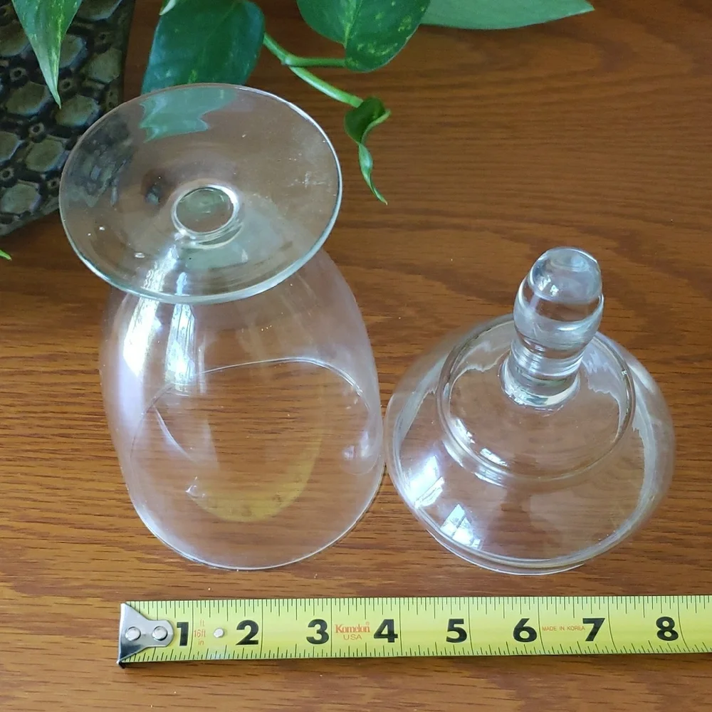 Vintage- Elegant Clear Glass Apothecary Jar